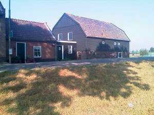Arbeiderswoning met schuur
